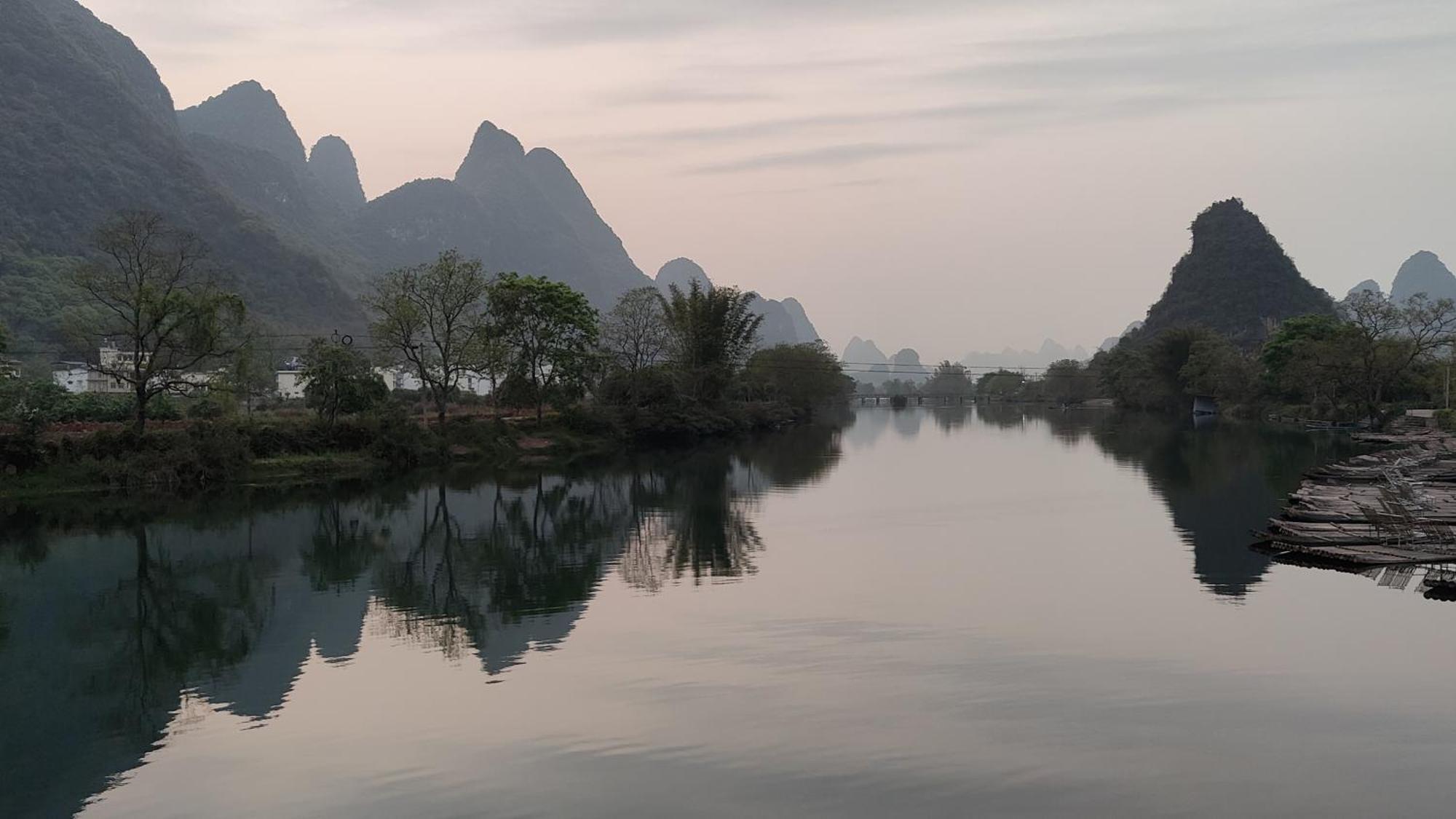 Yangshuo Tea Cozy--One Way Free Pick Up From Airport Or Ts 4 Nights Guest House Exterior photo